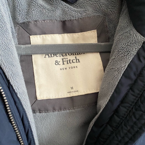 Abercrombie and Fitch Vest - Picture 3 of 3